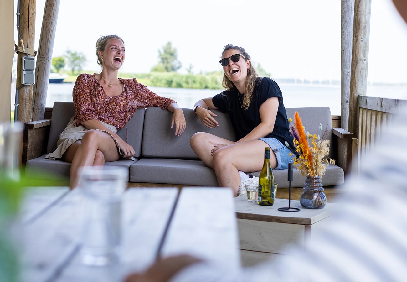 Glamping van Jachthaven Nieuwboer